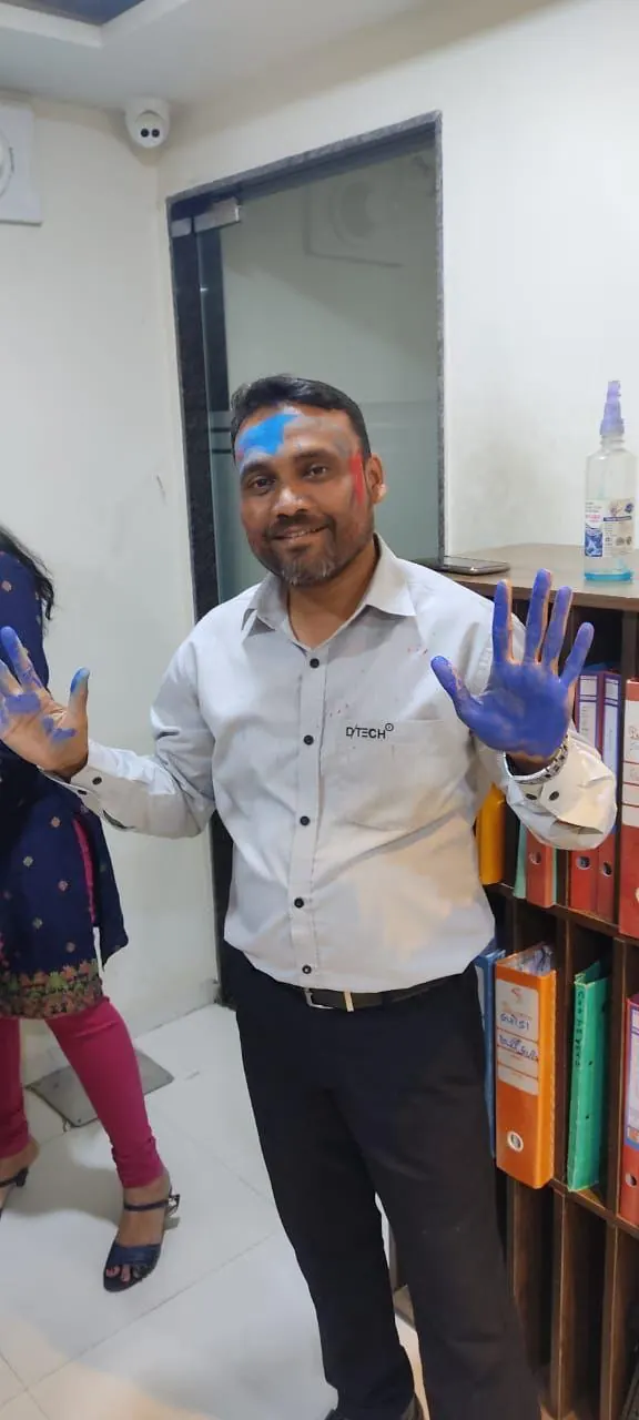 Holi colours, hands first